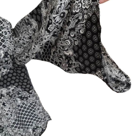 Ellen Tracy - Gorgeous black and white fluid tunic for women  - Size: M - Picture 5 of 14
